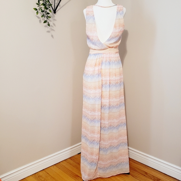 CUT-OUT PASTEL AZTEC CHIFFON LINED MAXI DRESS - Picture 7 of 12